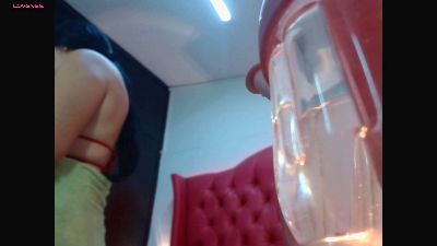 nei_girl live cam on Cam4