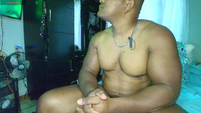 nenuco8 live cam on Cam4