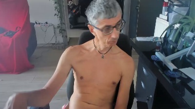 neos332 live cam on Cam4