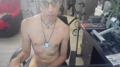 neos332 live cam on Cam4