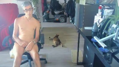 neos332 live cam on Cam4