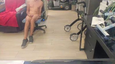 neos332 live cam on Cam4