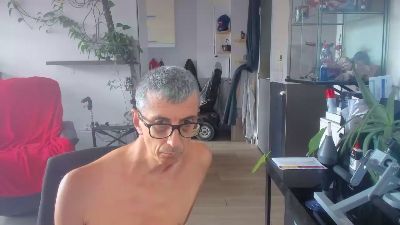 neos332 live cam on Cam4