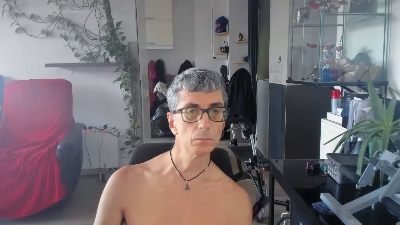 neos332 live cam on Cam4