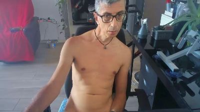neos332 live cam on Cam4