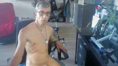 neos332 live cam on Cam4