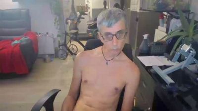 neos332 live cam on Cam4