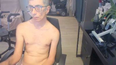 neos332 live cam on Cam4