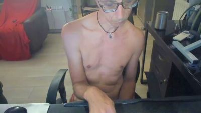 neos332 live cam on Cam4