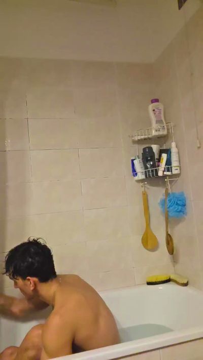 nereionhot live cam on Cam4