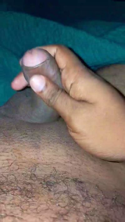 nestor2813 live cam on Cam4