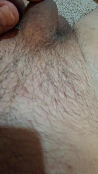 neuquino28 live cam on Cam4