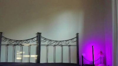 new_matilda live cam on Cam4