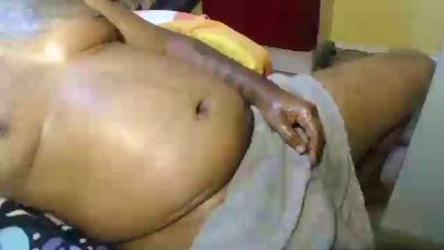 newbbeefcake live cam on Cam4