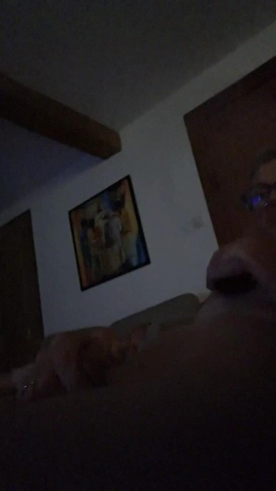 newcal32 live cam on Cam4