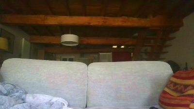 newcal32 live cam on Cam4