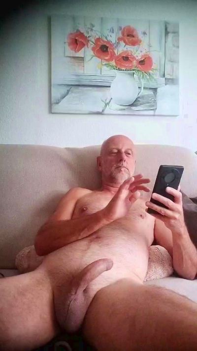 newmanbody live cam on Cam4
