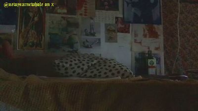 newyearnewhole live cam on Cam4