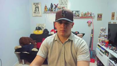 ney_22_fun live cam on Cam4