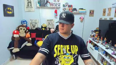 ney_22_fun live cam on Cam4