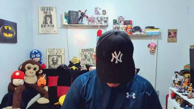 ney_22_fun live cam on Cam4
