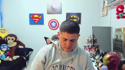 ney_22_fun live cam on Cam4