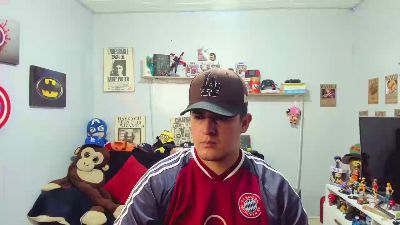 ney_22_fun live cam on Cam4