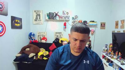 ney_22_fun live cam on Cam4