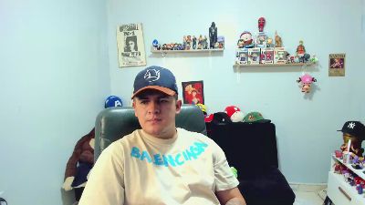 ney_22_fun live cam on Cam4