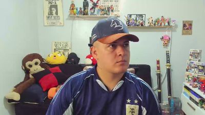 ney_22_fun live cam on Cam4