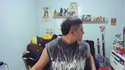 ney_22_fun live cam on Cam4