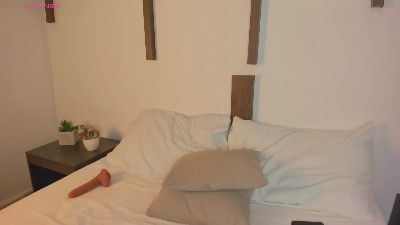 nhoa_moreno live cam on Cam4
