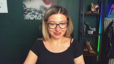 niceHEIDI live cam on Cam4