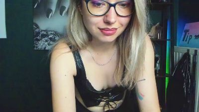 niceHEIDI live cam on Cam4