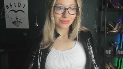 niceHEIDI live cam on Cam4