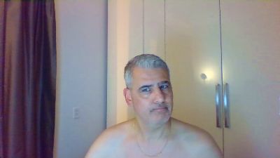 nicefella73 live cam on Cam4