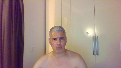 nicefella73 live cam on Cam4