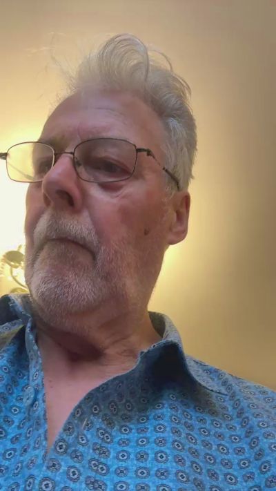 niceguy1919 live cam on Cam4