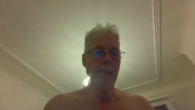 niceguy1919 live cam on Cam4