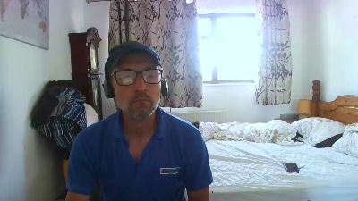 nicholasxxx45 live cam on Cam4