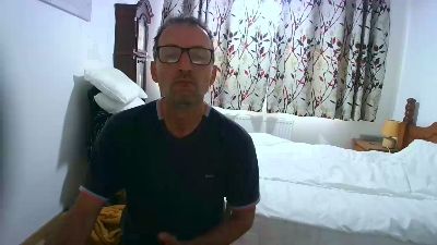 nicholasxxx45 live cam on Cam4
