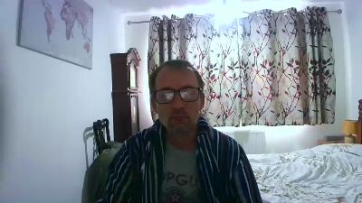 nicholasxxx45 live cam on Cam4