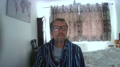 nicholasxxx45 live cam on Cam4