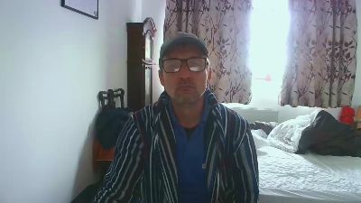 nicholasxxx45 live cam on Cam4