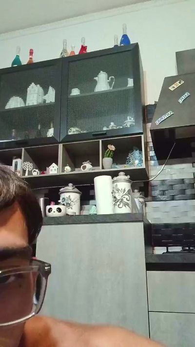 nick76 live cam on Cam4