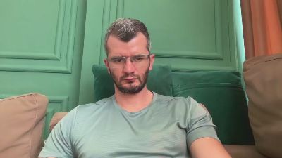 nick_9990 live cam on Cam4