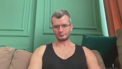 nick_9990 live cam on Cam4