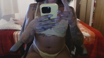 nicksafadinhasc live cam on Cam4