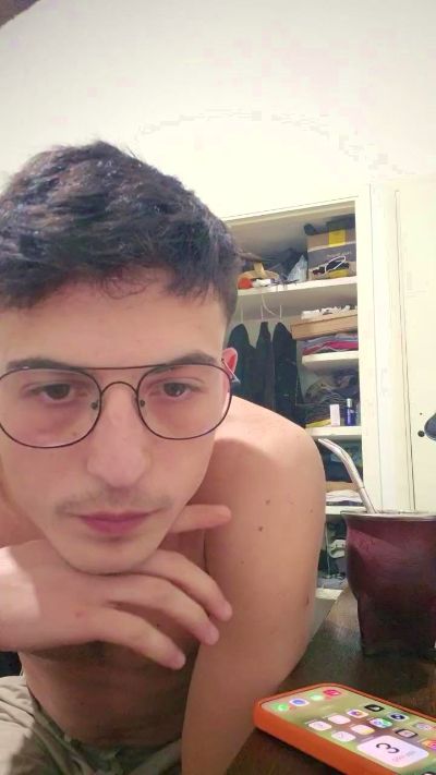 nico3184 live cam and statistics on UnifiedCams