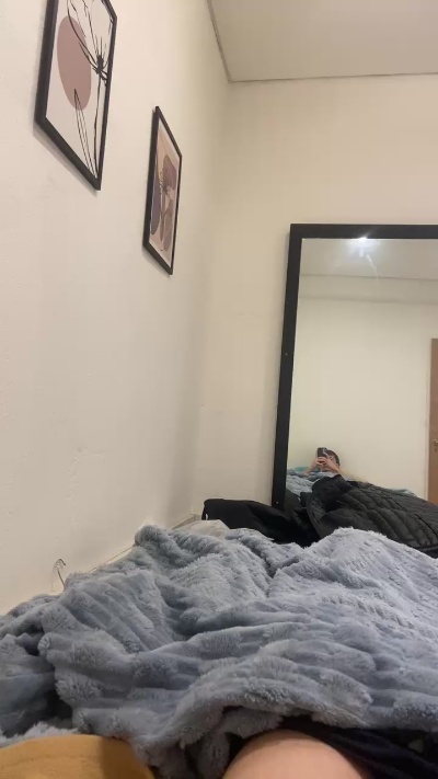 nico5 live cam on Cam4